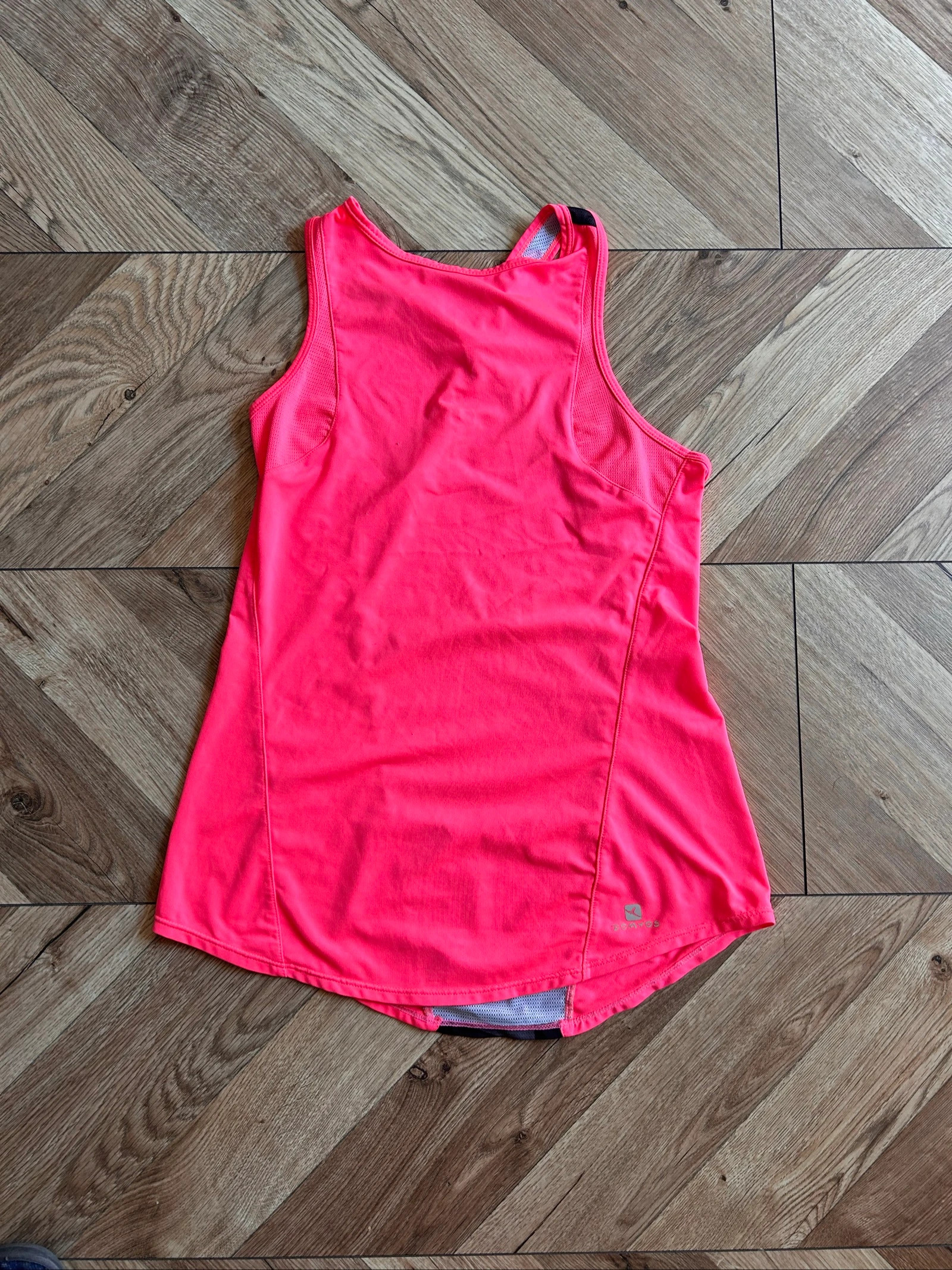 Domyos Fluorescent Pink Sports Tank Top / Back Design — Size S-M – photo 3